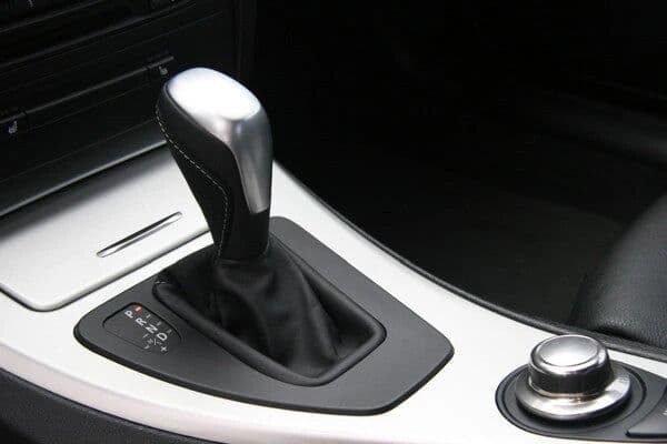 Automatic driving lessons with Cowley's School of Motoring